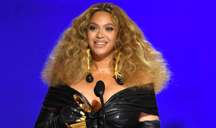 Beyonce-se-torna-a-artista-com-o-maior-numero-de-trofeus-do-Grammy