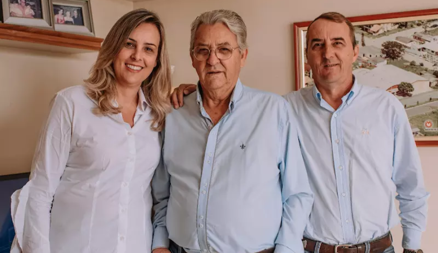 Time executivo da Capivari Metais (Da esquerda para a direita: Angélica da Silva Liesenfeld, Vilmar Pacheco da Silva e João Carlos Pacheco da Silva)