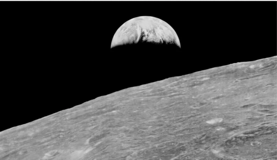 Reprodução da primeira foto da Terra a partir da Lua – Foto: Nasa / Reprodução