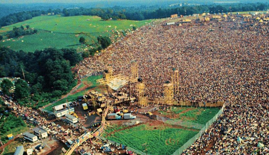 Foto aérea do festival Woodstock, de 1969 - Foto: Uol / Reprodução